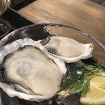 oyster market カキイロハ - 生牡蠣