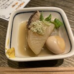 小川の魚 - 