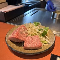 宮崎尾崎牛 鉄板焼き 吟 梅田ヒルトンプラザウエスト - 