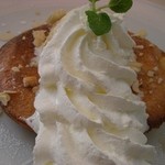 カフェ パンプルムゥス - アーモンド～パンｹｰｷ　ｱｯﾌﾟ