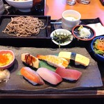 Washoku Sushi Dainingu Tenryuu Honten - 江戸にぎり膳