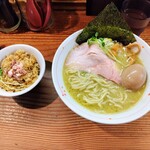 貝ガラ屋 - 超牡蠣塩ラーメン味玉トピと貝めし