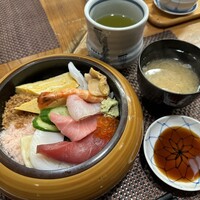 太助寿し - ちらし寿司