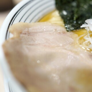 煮干しらぁめん 猫トラ亭_1