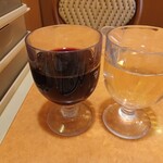 サイゼリヤ - 赤白ワイン