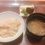 一献 うえ原 - 赤出汁と手作り千枚漬け