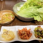 韓国料理 豚肉専門店 福ブタ屋 - 