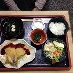 西岩うずき - ビジネスランチ（日替わり定食）¥630 