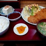 Tsubo Hachi - チキンカツ定食