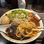 カラシビ味噌らー麺 鬼金棒 - 