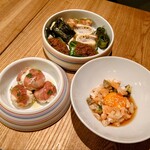 Oku yukashi - 前菜ボールからは7種類の前菜が出てきます！