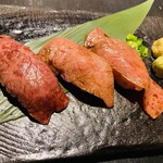 Kuroge Wagyu Sushi 3 types of meat sushi