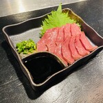 Domestic beef heart sashimi