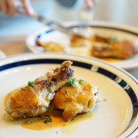 THE THEATRE TABLE - 【前菜ビュッフ付ランチ】お魚＆お肉のWメイン・選べるデザートなど全4品＋ドリンクバー (￥4,300)