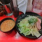 廣島つけ麺本舗 ばくだん屋 - 