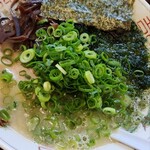 Yajja gana - 博多ラーメン　あおさトッピング