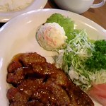 レストラン アーサー - 日替わりランチ　ポークソテー（しょうゆ風味）