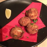 カルテット - 鱈のフリット（１，０００円）ポルトガル料理風の揚げ物です。２０１３年１１月