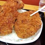 キッチンオトボケ - ミックスフライ定食（特盛）、生卵920円