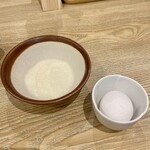 Gyuutan Sumiyaki Rikyuu - とろろと生卵