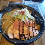 麺屋 燦鶴 - 味噌タンメン　880円(税込)