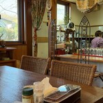 やさい料理の台所　むーみんの森 - 内観。