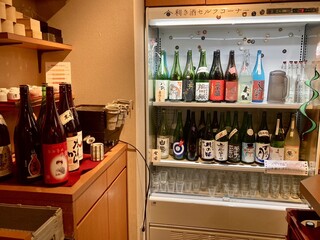 吟醸マグロ - 日本酒飲み放題コーナー