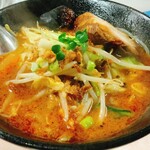 破天荒 - 野菜辛味噌麺+角煮トッピング
