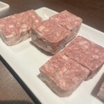 ステーキ&ハンバーグそして勝揚げ 肉山 - 