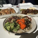 Waikiki Market - ポケボール　チキンプレート　ポークプレート