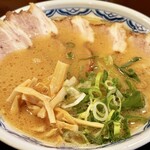 博多麺房 赤のれん - チャーシューメン
