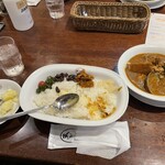 欧風カレー ボンディ 神保町本店 - 