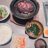 焼肉うしごろ 池袋店 - 