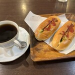 カフェ シプレ - ホットドッグのモーニング　530円