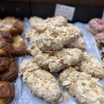 ALOFT - ピーモンド