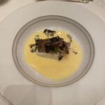 IMPERIAL HOTEL - 真鯛のワイン蒸し　サフラン魚介ソース