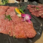 焼肉 新羅 - 