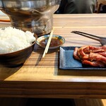 焼肉 亀八 - 