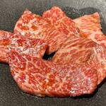 焼肉ホルモン 新井屋 - 上ロース