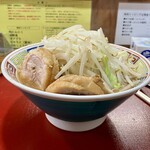 ラーメン めじ - ミニ麵普通ニンニク無し野菜マシ850円