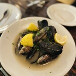 ワインと日本酒のお店 ル ジャングレ - 