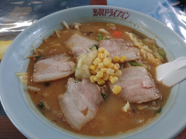 出羽（デワ） - 升形（ラーメン）の写真