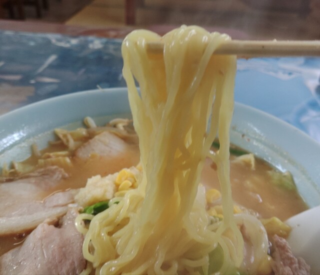 出羽（デワ） - 升形（ラーメン）の写真