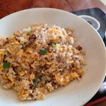 菜華楼 - チャーハン大盛り