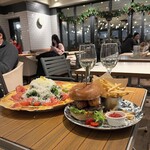 J.S. BURGERS CAFE - 