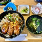 うなぎ和食処 松の家 - ミニ牡蠣カバ丼