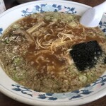 さむらい - 醤油ラーメン¥880-（麺中+¥230-）