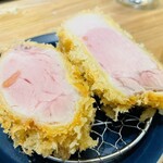 とんかつ成蔵 - シャ豚ブリアンかつ（梅山豚）、特ロースかつ（梅山豚）