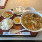 獅子王 - サービスランチ　Dランチ　五目湯麺