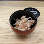 鰹そば田ヶ久保 - 削りたての本枯節